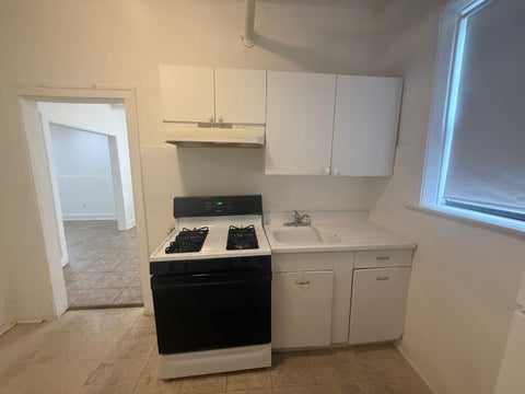 Tiny photo for 3258 Maple Avenue #BH, Berwyn, IL 60402 (MLS # 12663971)