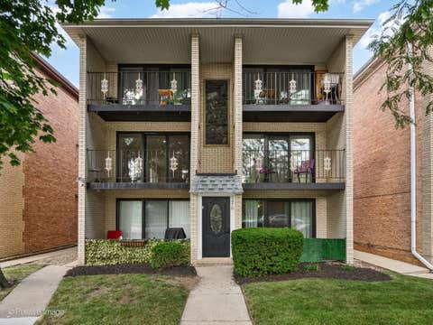 Photo of 5470 W Higgins Avenue #2W, Chicago, IL 60630 (MLS # 12644512)