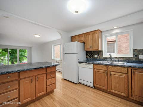 Tiny photo for 5470 W Higgins Avenue #2W, Chicago, IL 60630 (MLS # 12644512)