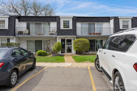 Tiny photo for 1133 Royal St George Drive #107, Naperville, IL 60563 (MLS # 12626820)