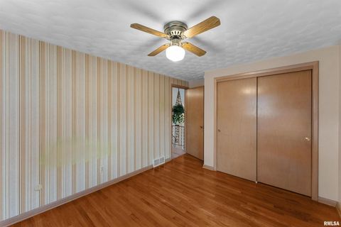 Tiny photo for 4435 TELEGRAPH Road, Davenport, IA 52804 (MLS # QC4268908)