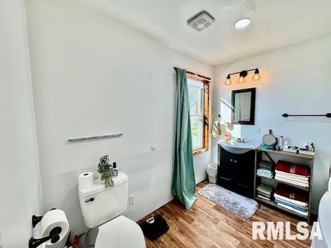 Tiny photo for 1934 County Road 315 E Road, Xenia, IL 62899 (MLS # EB460098)