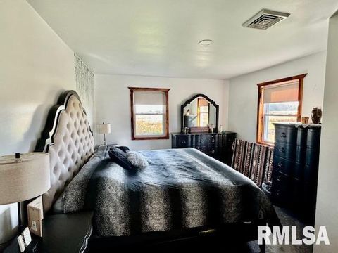 Tiny photo for 1934 County Road 315 E Road, Xenia, IL 62899 (MLS # EB460098)