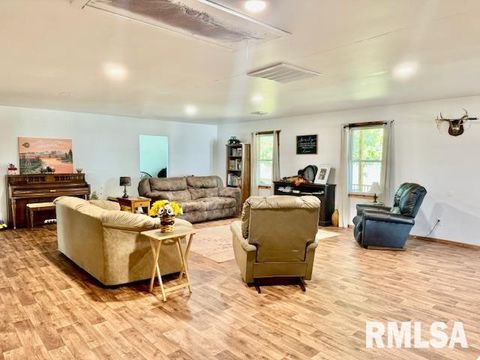 Tiny photo for 1934 County Road 315 E Road, Xenia, IL 62899 (MLS # EB460098)