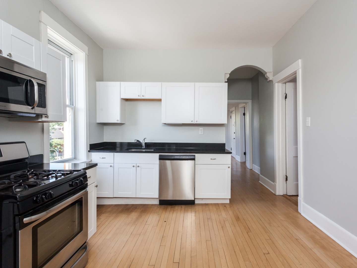 901 N Mozart Street 3