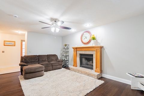 Tiny photo for 3 Harvest Court, Bloomington, IL 61704 (MLS # 12514165)