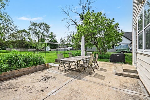 Tiny photo for 8901 Elm Avenue, Burr Ridge, IL 60527 (MLS # 12605510)