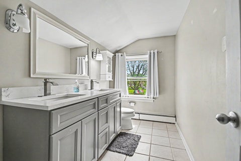 Tiny photo for 8901 Elm Avenue, Burr Ridge, IL 60527 (MLS # 12605510)