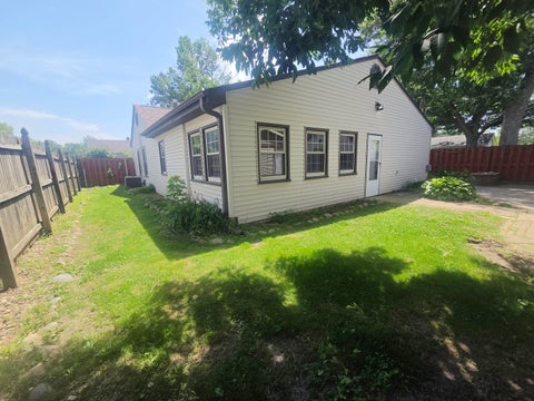 Tiny photo for 4313 23rd Avenue, Rock Island, IL 61201 (MLS # 12716181)