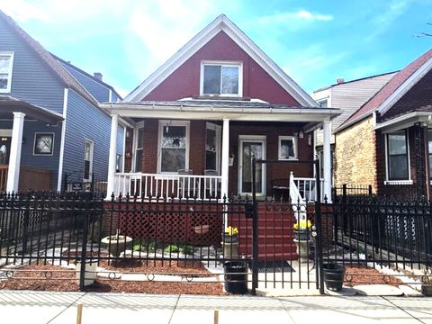 Tiny photo for 2330 N Kildare Avenue, Chicago, IL 60639 (MLS # 12615690)