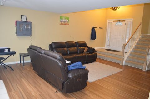 Tiny photo for 4791 Amber Circle, Hoffman Estates, IL 60192 (MLS # 12592818)