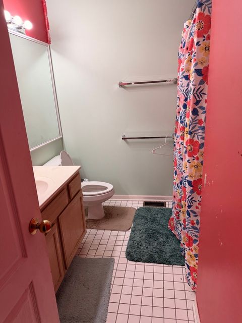 Tiny photo for 4791 Amber Circle, Hoffman Estates, IL 60192 (MLS # 12592818)