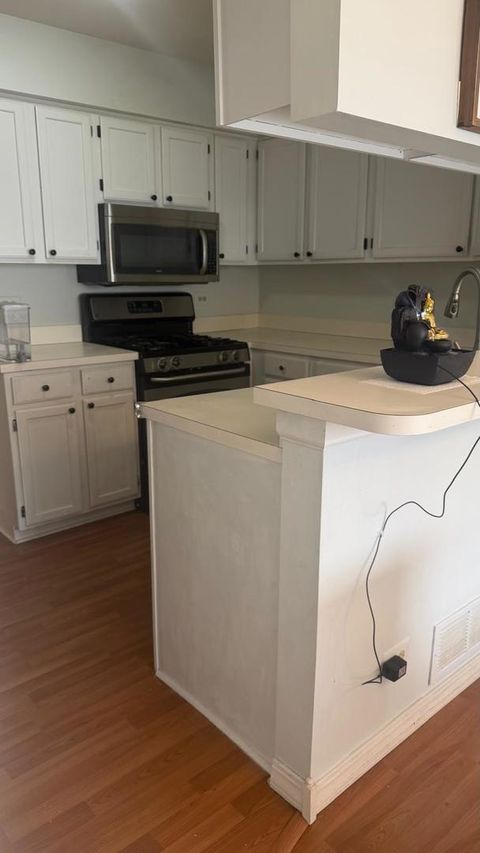 Tiny photo for 4791 Amber Circle, Hoffman Estates, IL 60192 (MLS # 12592818)