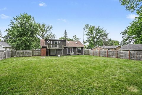 Tiny photo for 26330 W Grapevine Avenue, Antioch, IL 60002 (MLS # 12683418)