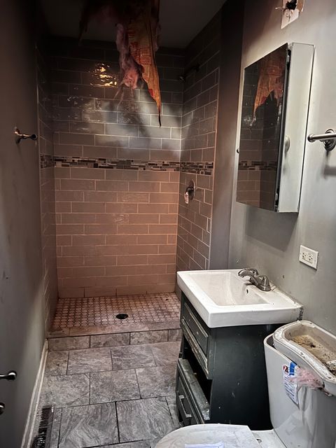 Tiny photo for 10235 S Oglesby Avenue, Chicago, IL 60617 (MLS # 12541508)