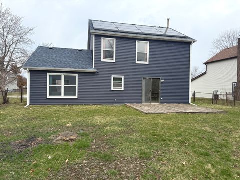 Tiny photo for 39 Dennison Drive, Glendale Heights, IL 60139 (MLS # 12601628)