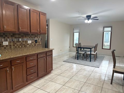 Tiny photo for 39 Dennison Drive, Glendale Heights, IL 60139 (MLS # 12601628)