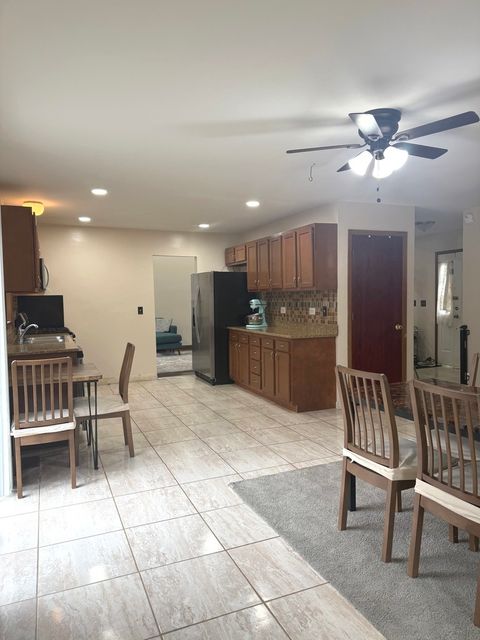 Tiny photo for 39 Dennison Drive, Glendale Heights, IL 60139 (MLS # 12601628)