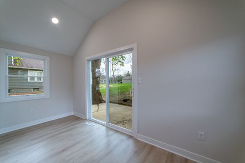 Tiny photo for 1008 S Lincoln Avenue, Aurora, IL 60505 (MLS # 12626395)