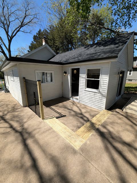 Tiny photo for 1008 S Lincoln Avenue, Aurora, IL 60505 (MLS # 12626395)