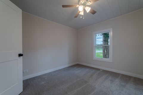 Tiny photo for 1008 S Lincoln Avenue, Aurora, IL 60505 (MLS # 12626395)