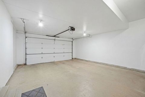 Tiny photo for 118 N 11th Avenue, St. Charles, IL 60174 (MLS # 12662584)
