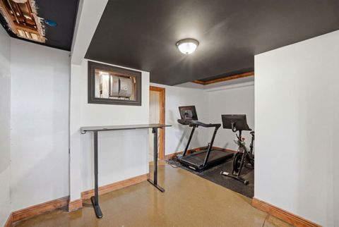 Tiny photo for 118 N 11th Avenue, St. Charles, IL 60174 (MLS # 12662584)