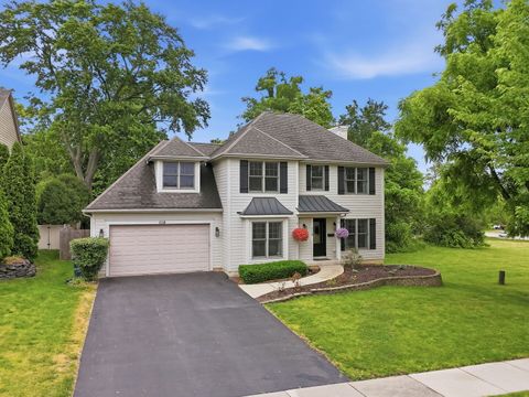 Tiny photo for 118 N 11th Avenue, St. Charles, IL 60174 (MLS # 12662584)