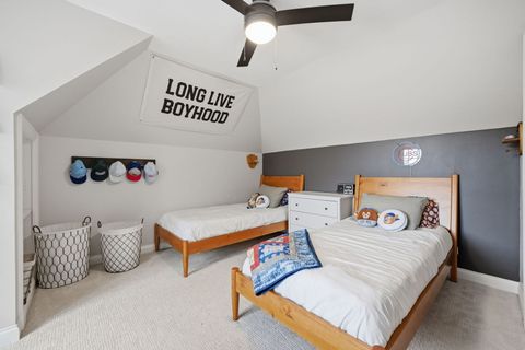 Tiny photo for 118 N 11th Avenue, St. Charles, IL 60174 (MLS # 12662584)