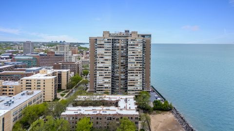 Tiny photo for 6301 N Sheridan Road #6E, Chicago, IL 60660 (MLS # 12642102)