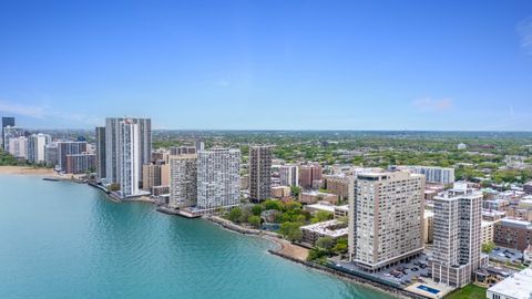 Tiny photo for 6301 N Sheridan Road #6E, Chicago, IL 60660 (MLS # 12642102)
