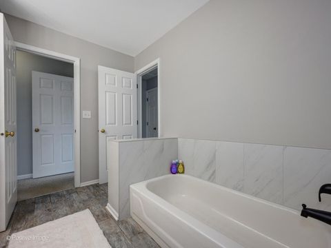 Tiny photo for 1724 TAMAHAWK Lane, Naperville, IL 60564 (MLS # 12434369)