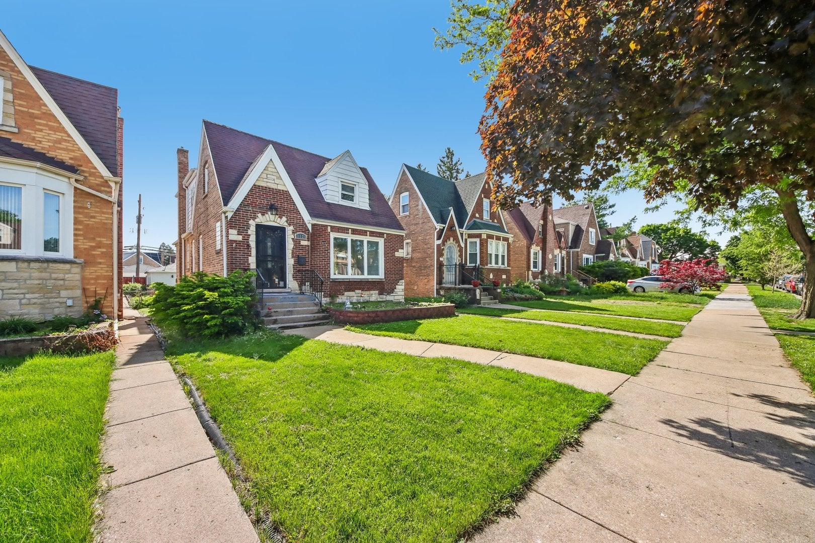 3121 N Nottingham Avenue
