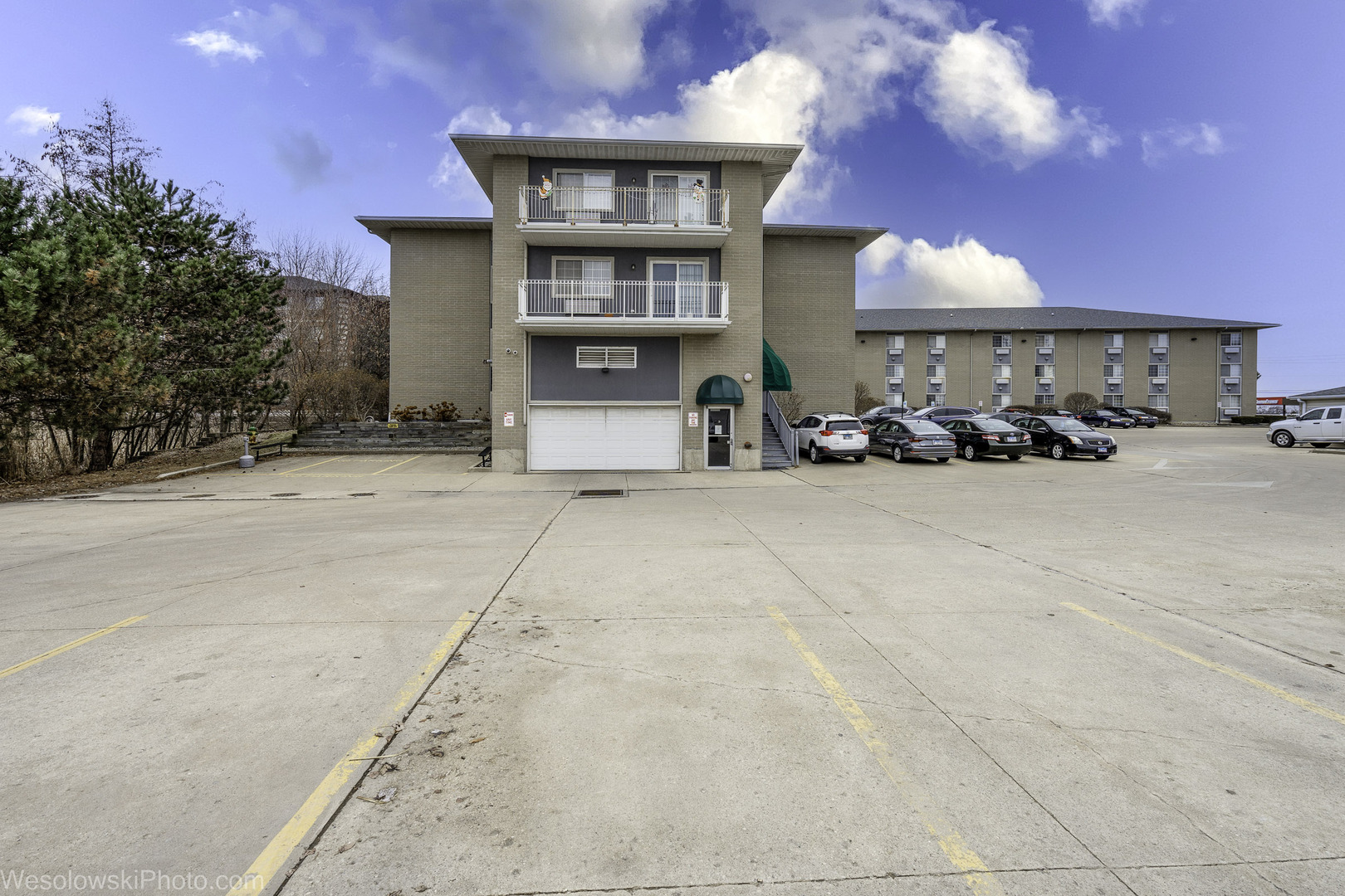 3305 Sunset Avenue 325
