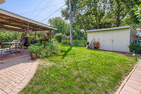 Tiny photo for 963 S Fletcher Drive, Wheeling, IL 60090 (MLS # 12434256)