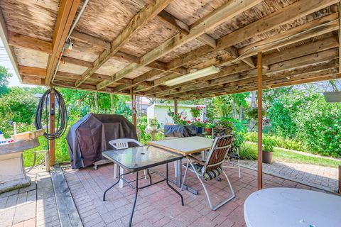 Tiny photo for 963 S Fletcher Drive, Wheeling, IL 60090 (MLS # 12434256)