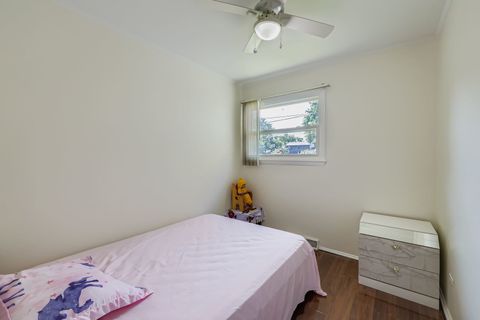 Tiny photo for 963 S Fletcher Drive, Wheeling, IL 60090 (MLS # 12434256)