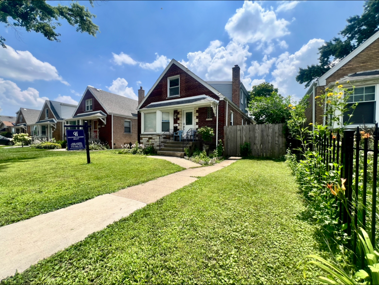 3321 W 71st Street