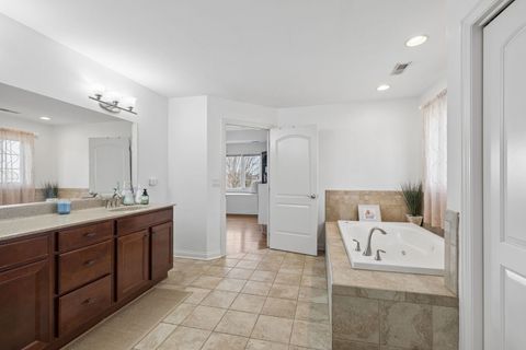 Tiny photo for 2067 Edgeview Drive, New Lenox, IL 60451 (MLS # 12592856)