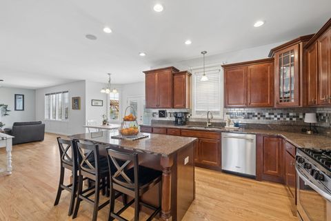 Tiny photo for 2067 Edgeview Drive, New Lenox, IL 60451 (MLS # 12592856)