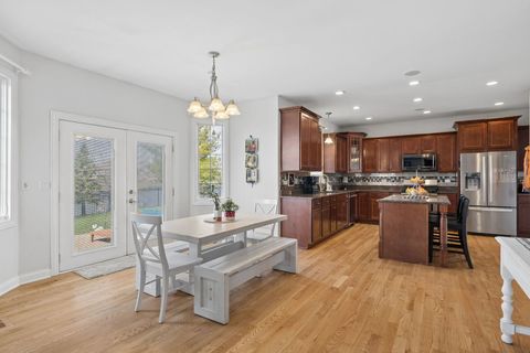 Tiny photo for 2067 Edgeview Drive, New Lenox, IL 60451 (MLS # 12592856)