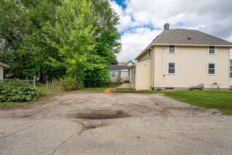 Tiny photo for 571 Warren Avenue, Belvidere, IL 61008 (MLS # 12480605)