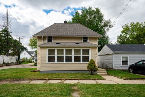 Tiny photo for 571 Warren Avenue, Belvidere, IL 61008 (MLS # 12480605)