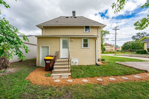 Tiny photo for 571 Warren Avenue, Belvidere, IL 61008 (MLS # 12480605)