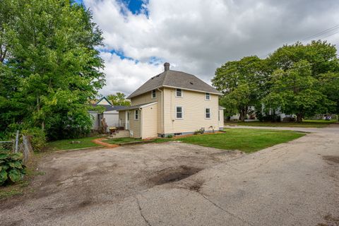 Tiny photo for 571 Warren Avenue, Belvidere, IL 61008 (MLS # 12480605)