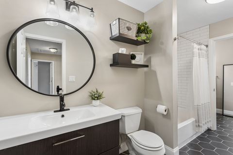 Tiny photo for 745 Buffalo Circle, Carol Stream, IL 60188 (MLS # 12606046)