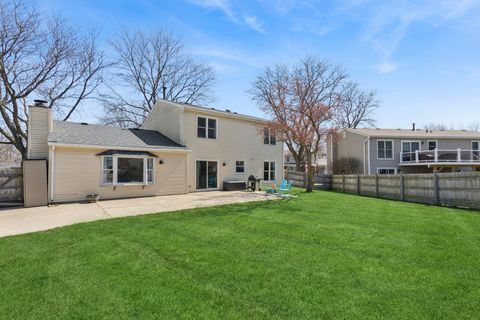 Tiny photo for 745 Buffalo Circle, Carol Stream, IL 60188 (MLS # 12606046)