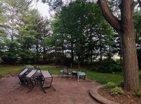 Tiny photo for 521 N Sharon Drive, Woodstock, IL 60098 (MLS # 12554498)