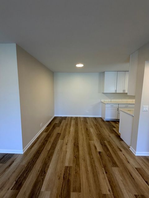 Tiny photo for 720 Wellington Avenue #219, Elk Grove Village, IL 60007 (MLS # 12614888)