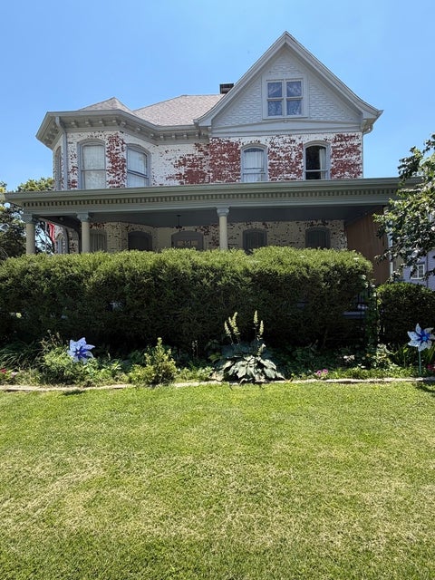 Tiny photo for 451 W Macon Street, Decatur, IL 62522 (MLS # 12704582)